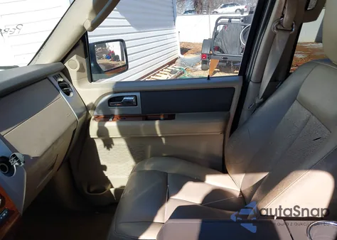 2010 Ford Expedition Eddie Bauer/King Ranch из США, поврежденный, VIN 1FMJU1H54AEB56492